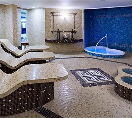 Park Hotel
